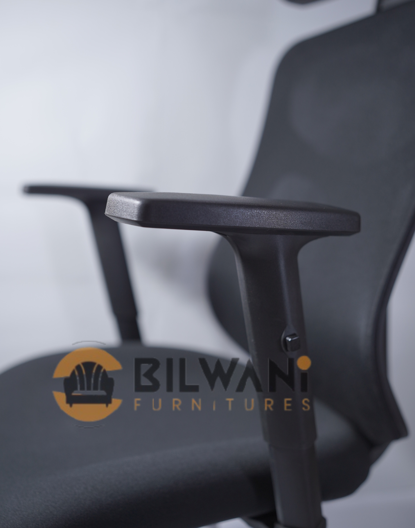 Ergonomic Office Chair With Lumbar Support and Height Adjustable BF-EC45