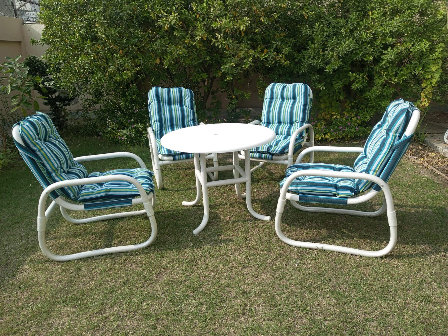 Set of Miami Chair & Table