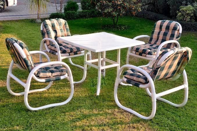 Set of Miami Chair & Table