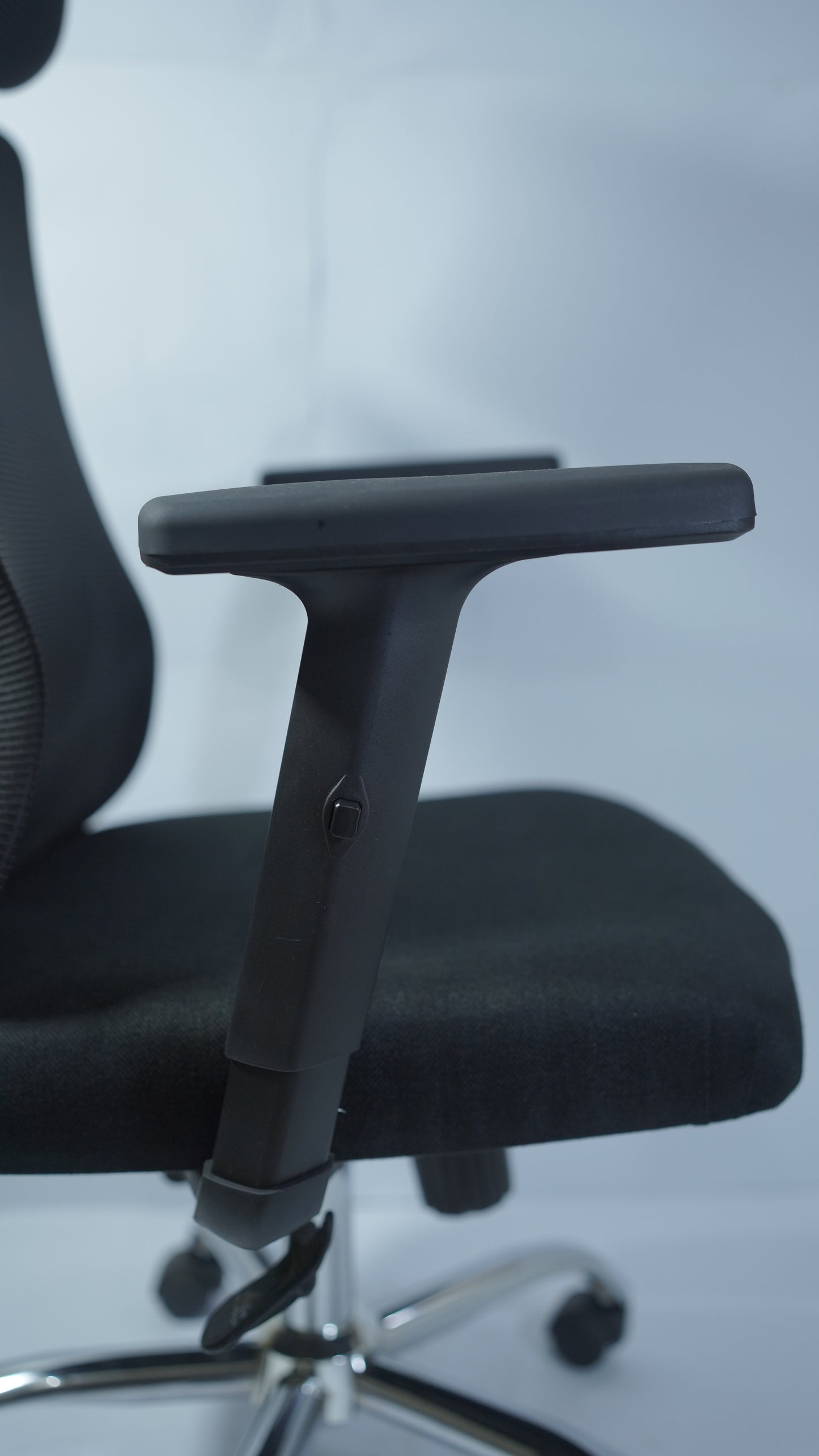 Mid Back Revolving Chair BF-W10