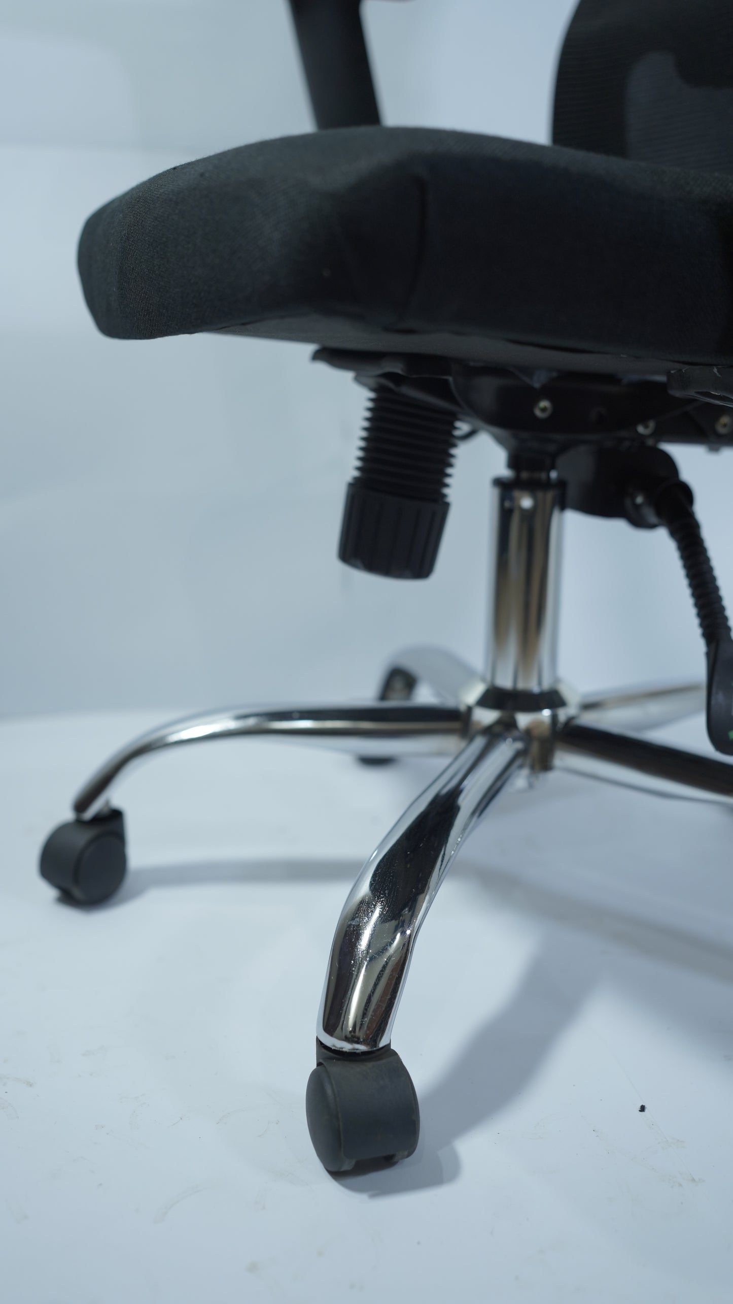 Mid Back Revolving Chair BF-W10