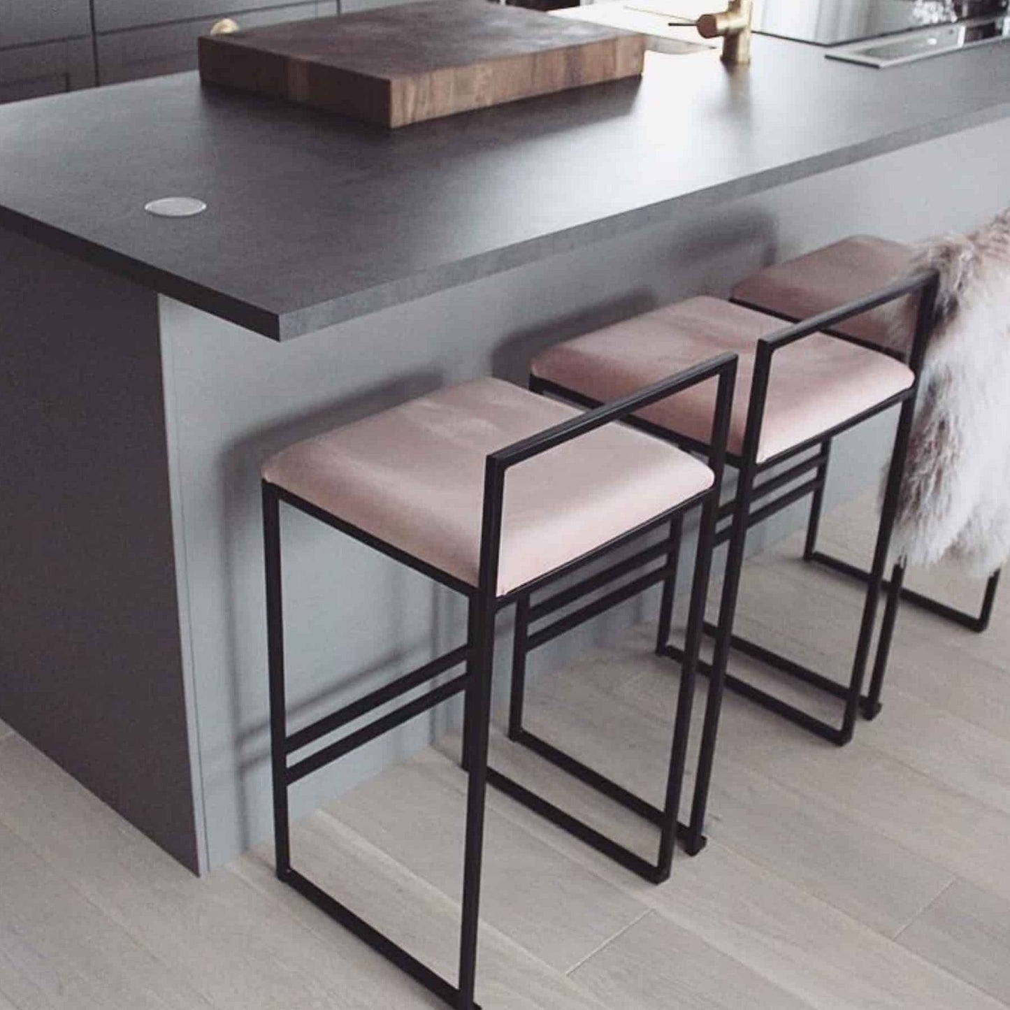 Modern Minimalist Counter and Bar Stool BF-182